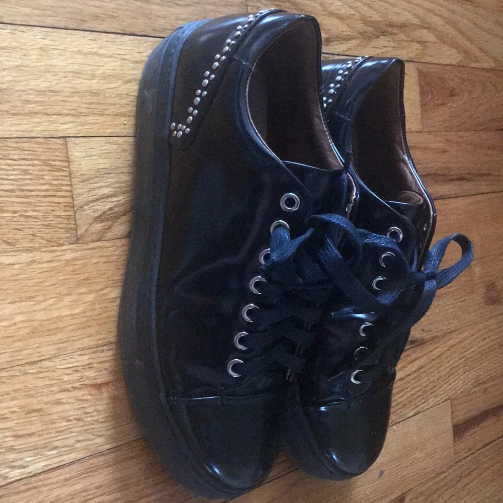 Donald Pliner shoes made in Italy leather